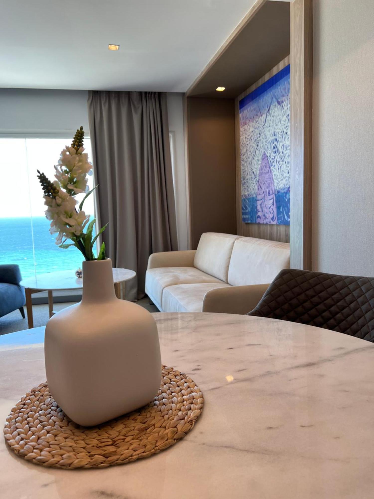 Executive Suite mit 2 Schlafzimmern und Balkon - Meerseite